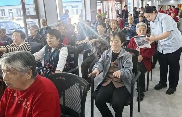 齐齐哈尔“金融教育宣传周” 把课堂搬到田间地头 教育咨询服务零距离